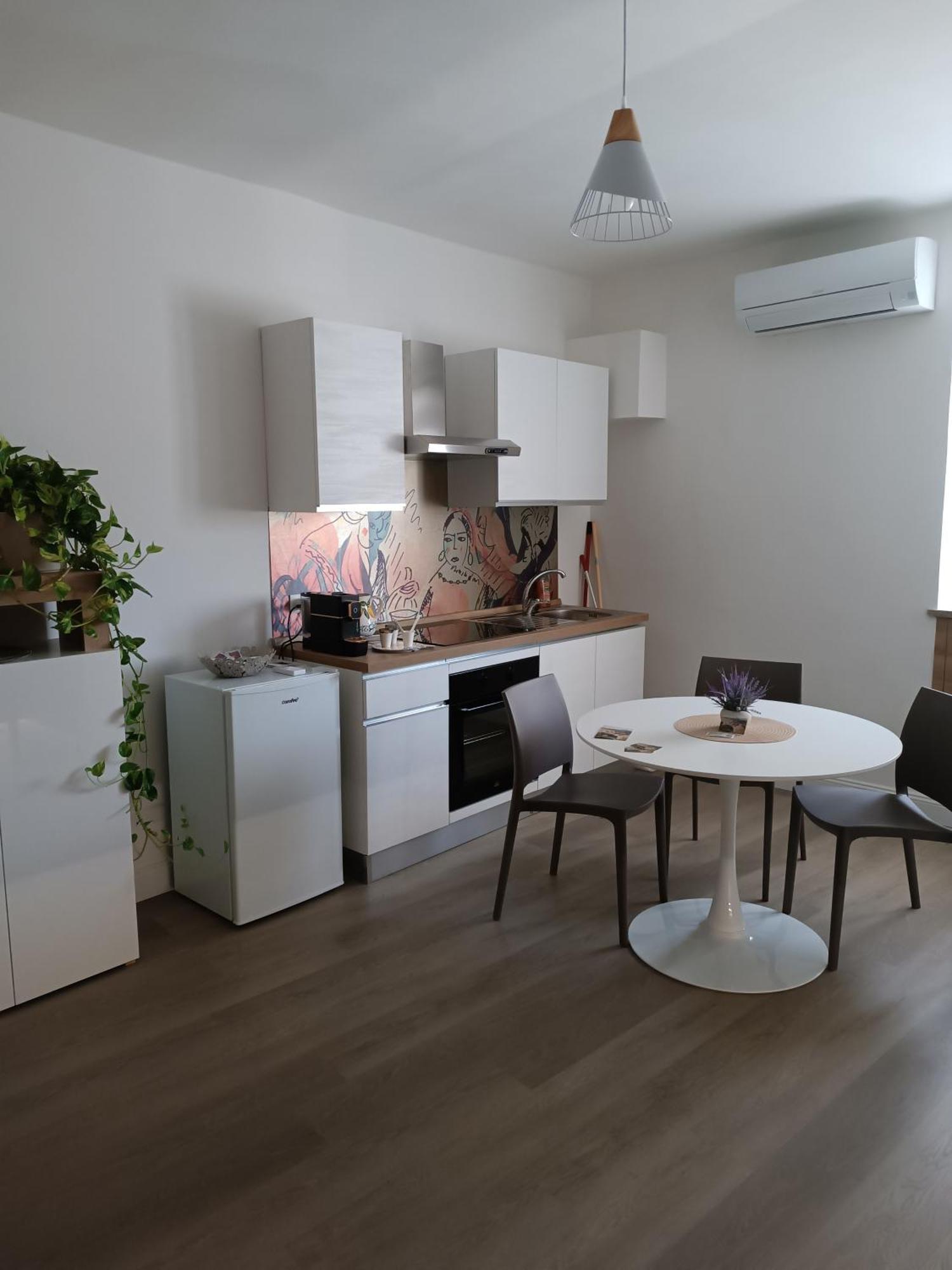 דירות צ'יוויטה קסטלנה La Casina Dei Cosmati מראה חיצוני תמונה