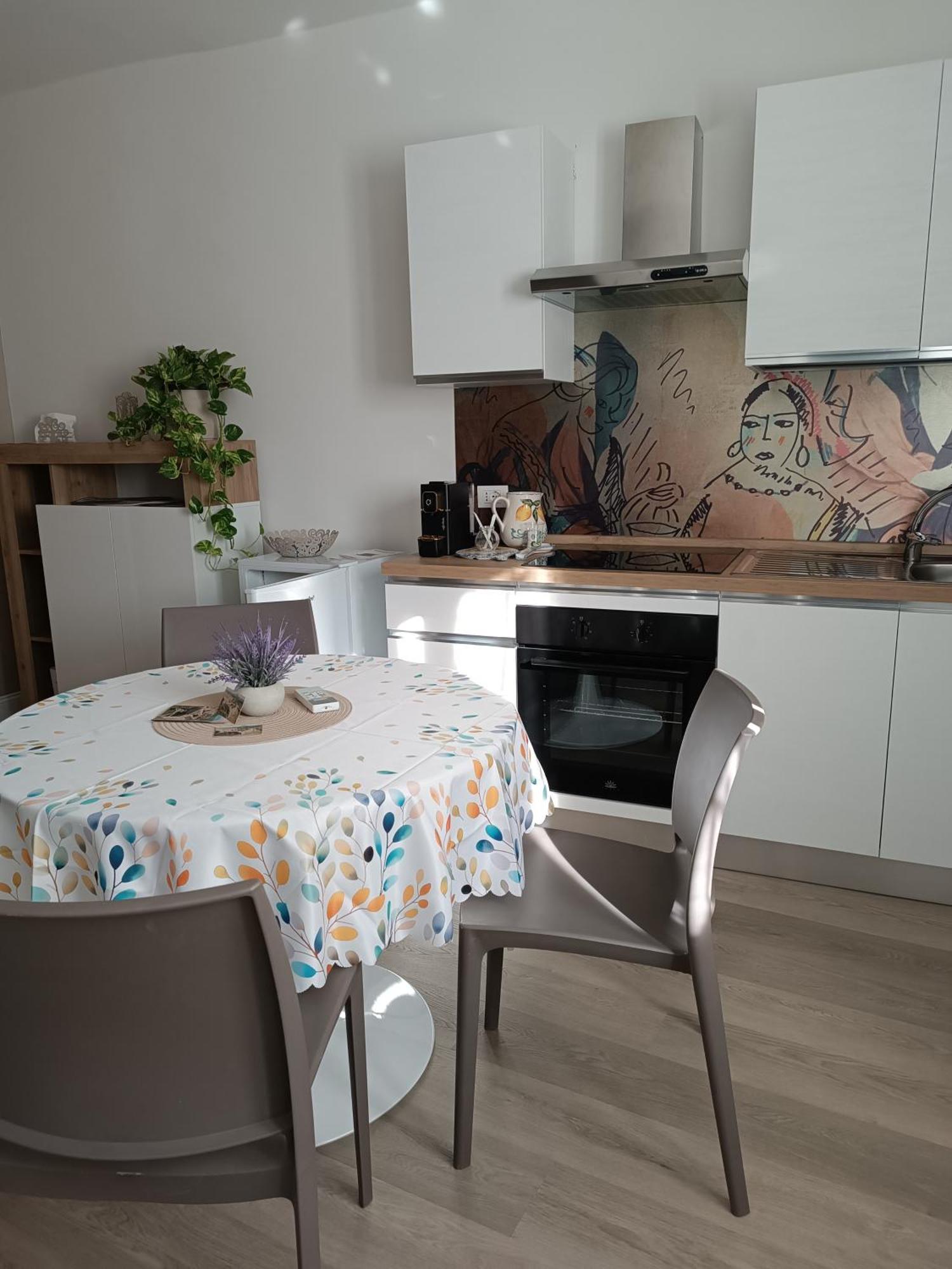דירות צ'יוויטה קסטלנה La Casina Dei Cosmati מראה חיצוני תמונה